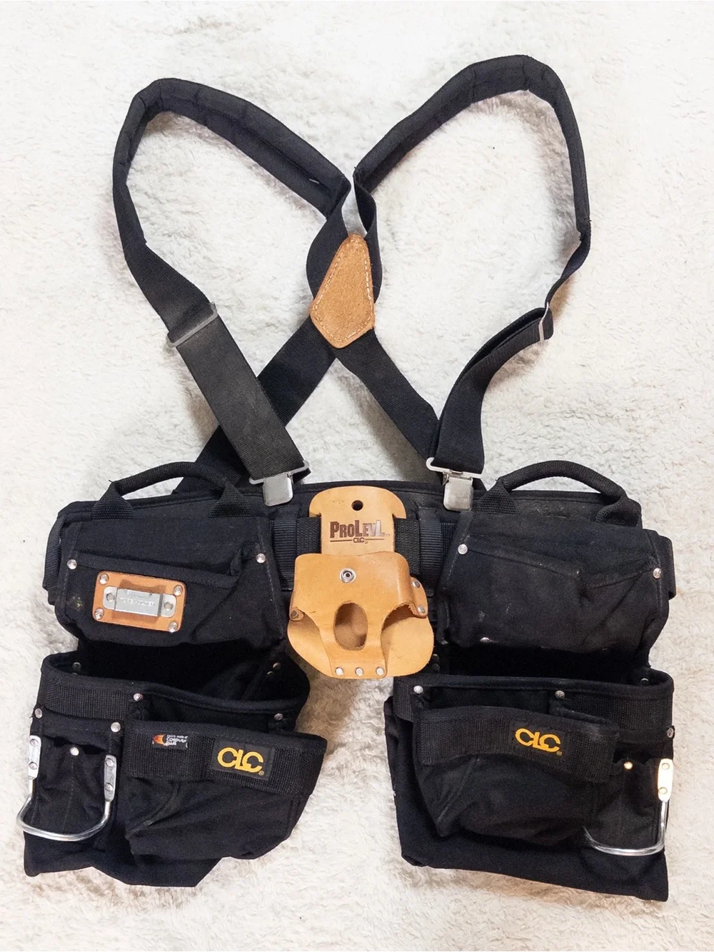 CLC Black Tool Belt Suspenders Leather Accents Pro Level Hammer Holder